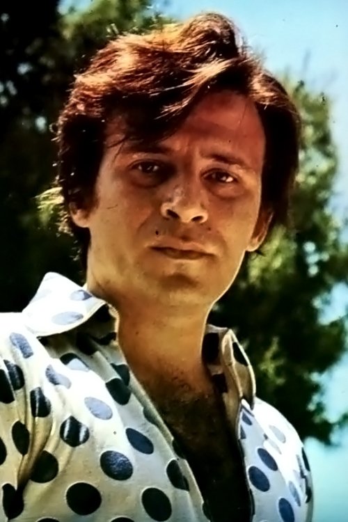 Kostas Karras()