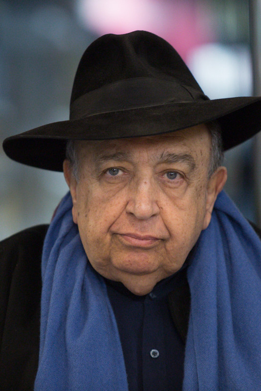 Bahman Farmanara()