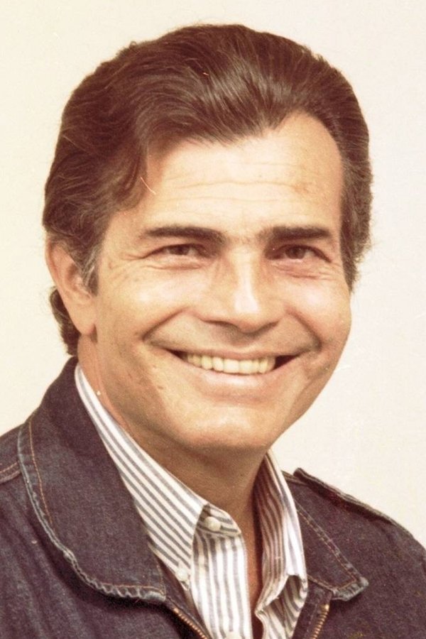Tarcísio Meira()