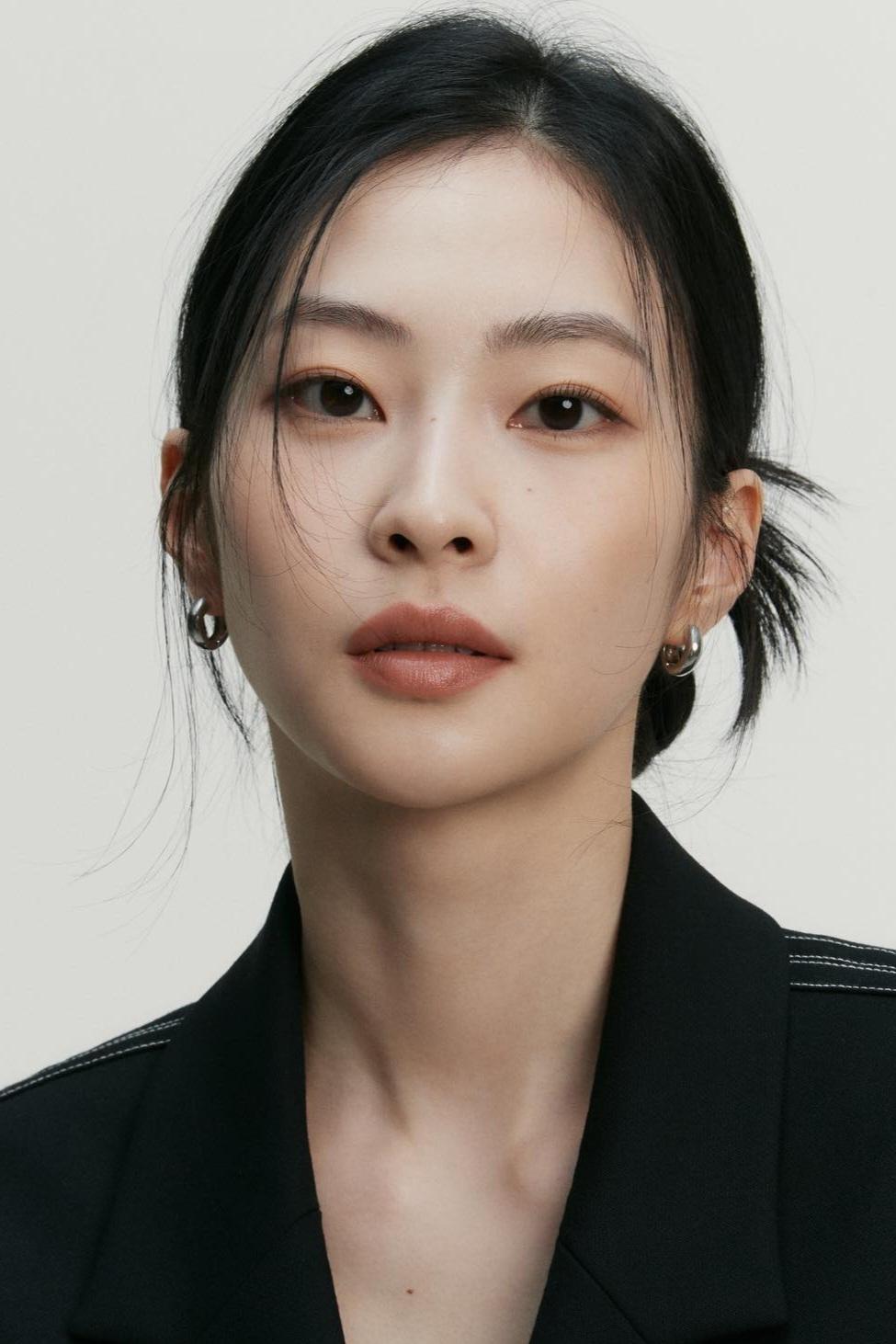 Han Yu-eun()