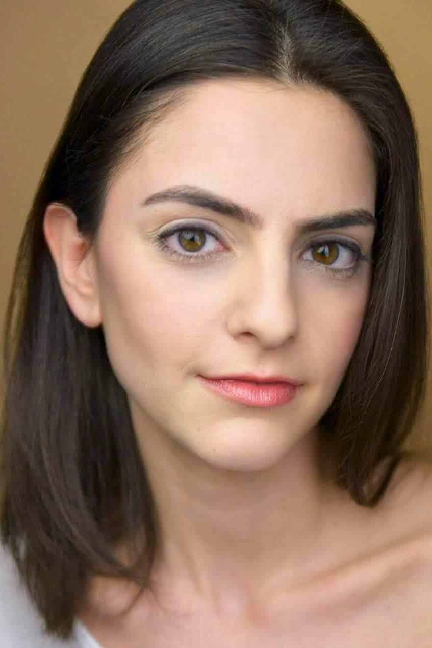 Sara Kapner()
