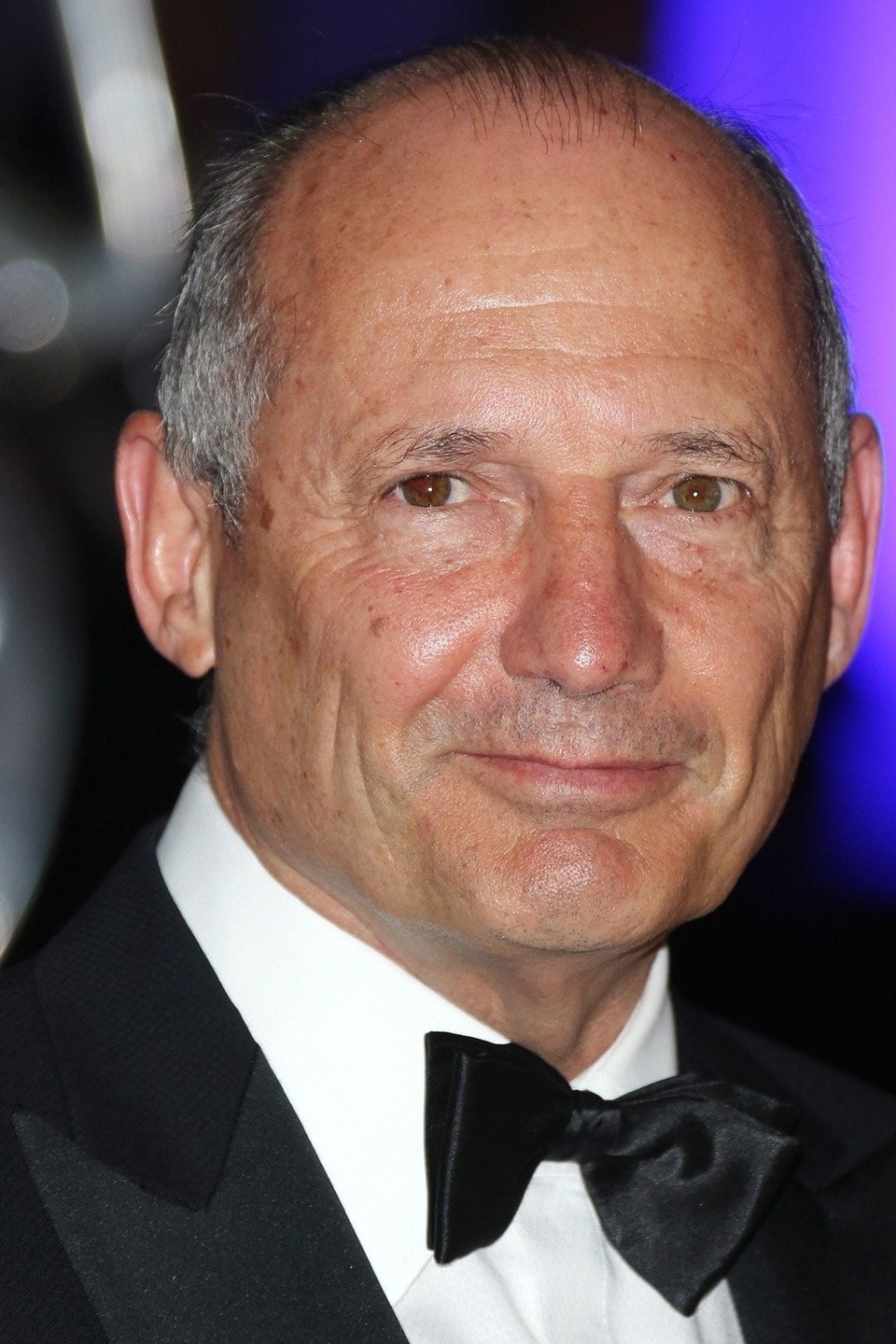 Ron Dennis()