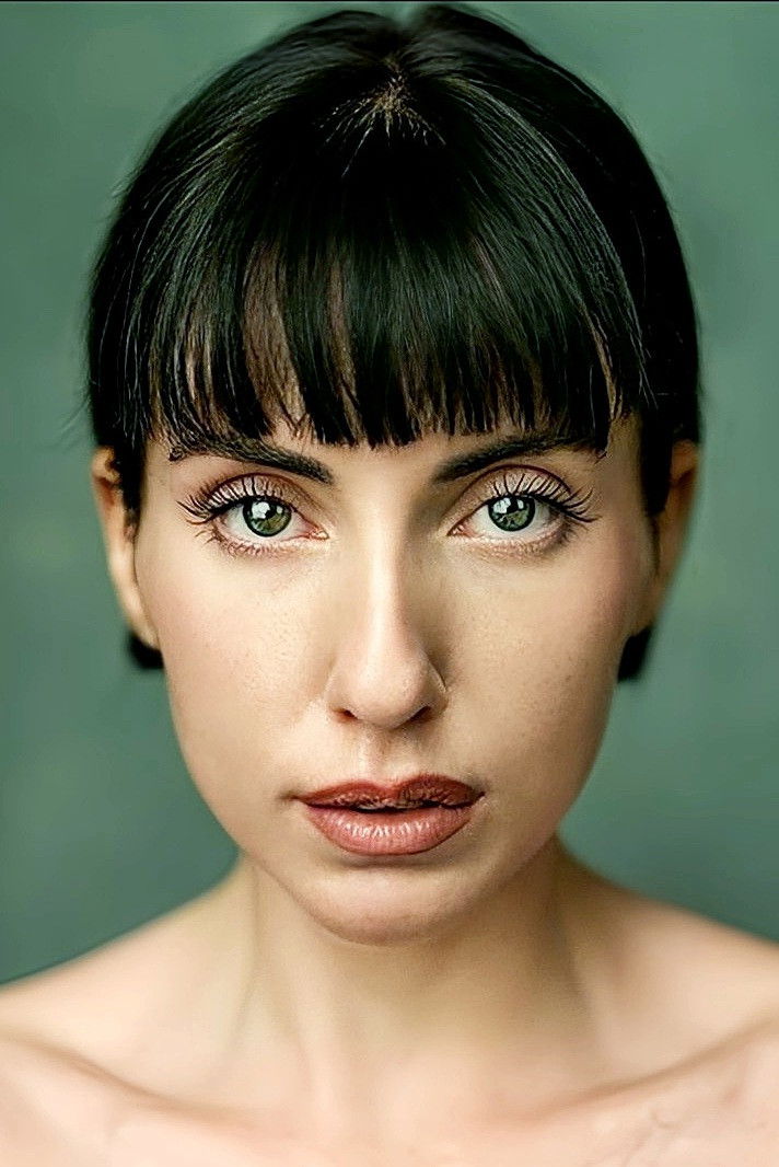 Kalyn Wood()