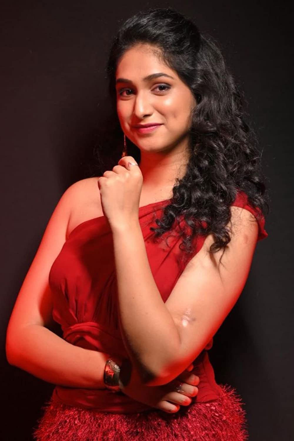 Priyadarshini Indalkar()