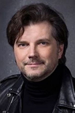 Maksim Mikhaylichenko()